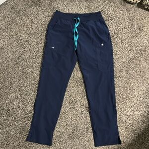 Women’s FreeX lined Yola High waisted skinny scrub pants